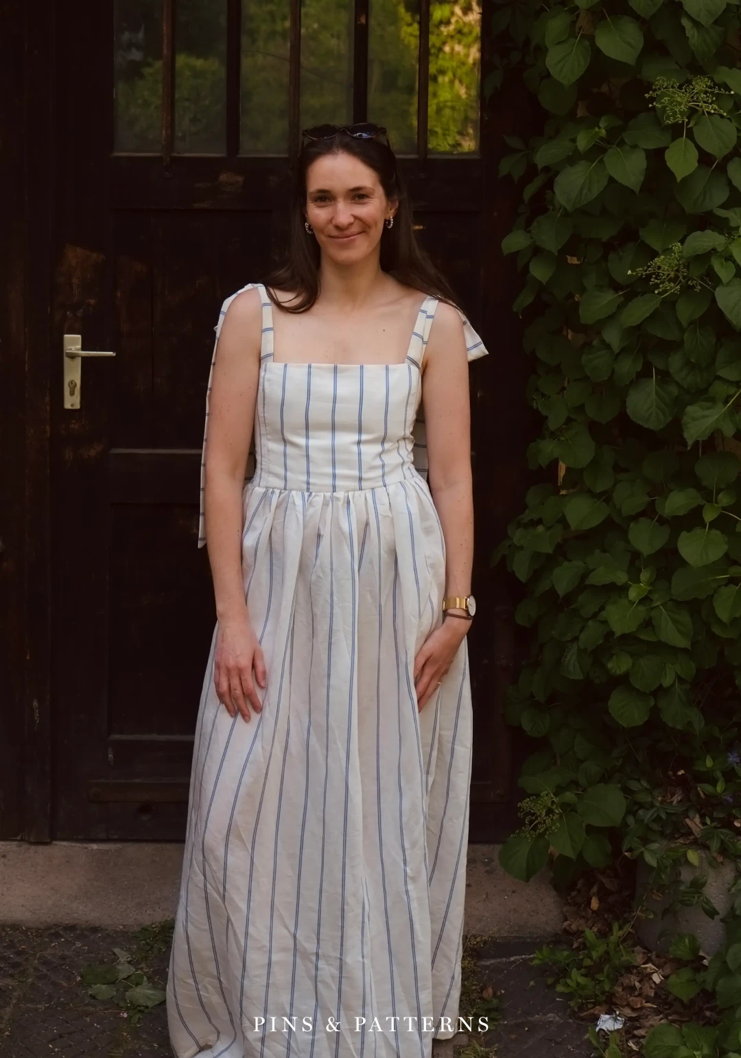 Maxikleid mit Trägern zum Binden