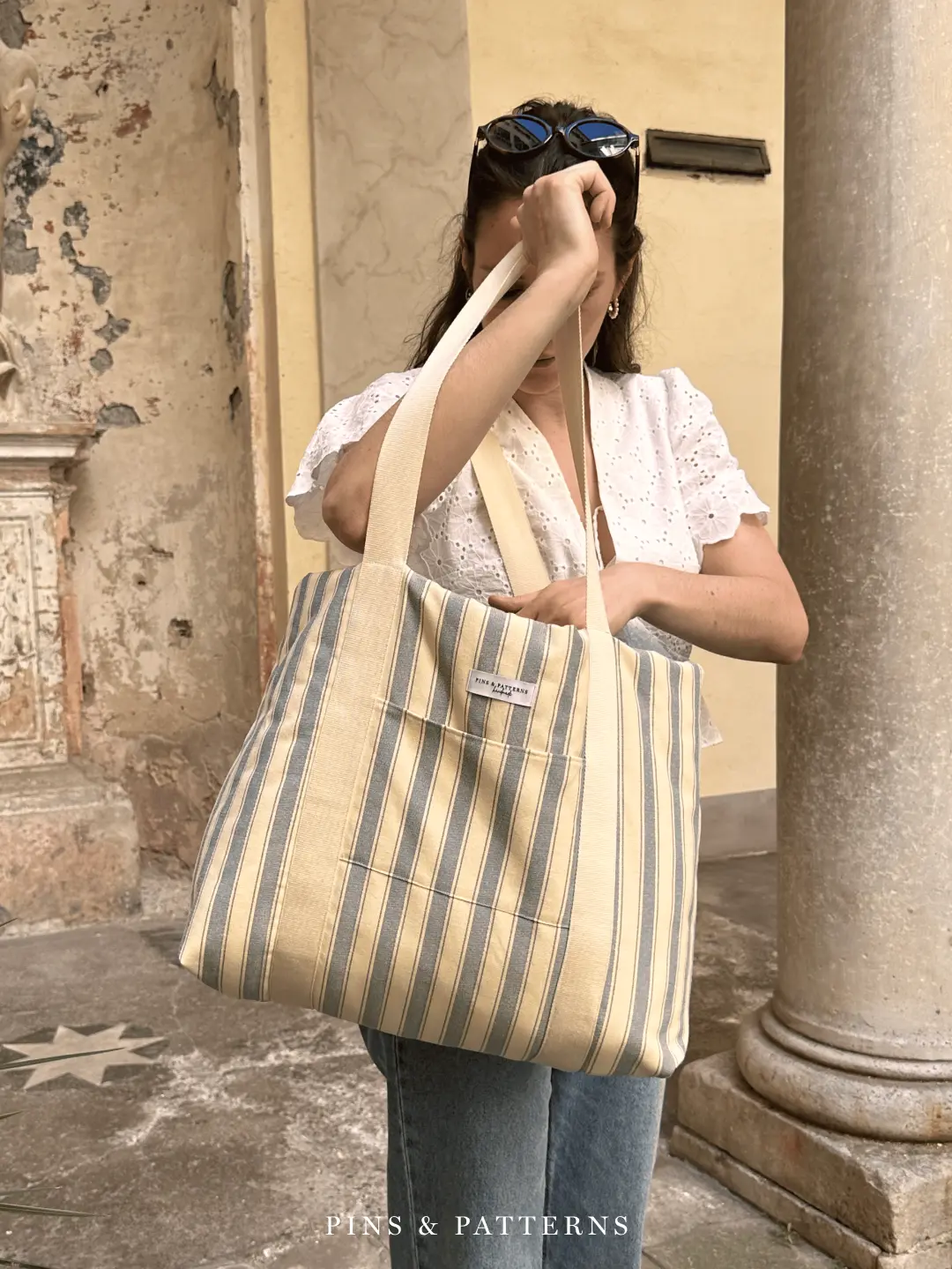 Strandtasche geöffnet